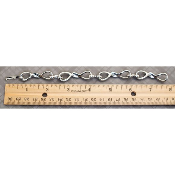 Vintage Gothic Silver Tone Unique Bracelet by Avon 8 Inches G31 - Picture 3 of 3